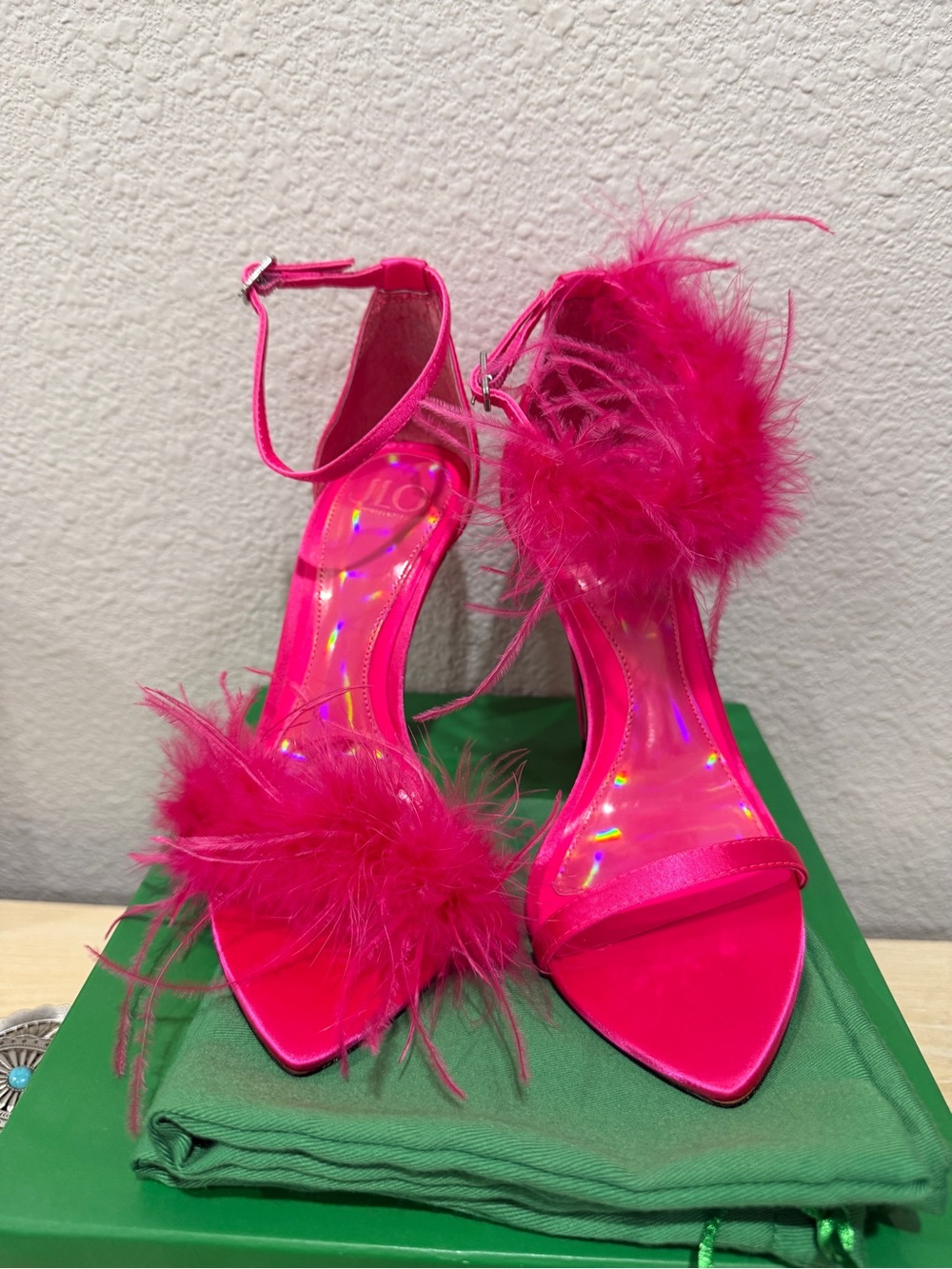 JLO Jennifer Lopez x REVOLVE Heels in Fuchsia - Size 7.5 NEW IN BOX - Picture 2 of 3